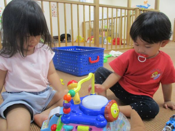 仲良し姉弟♡一緒にあそぼ(*^▽^*)