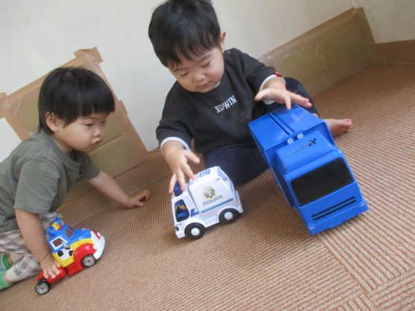 お友だちと一緒にドライブにいってきまーす(*´▽`*)