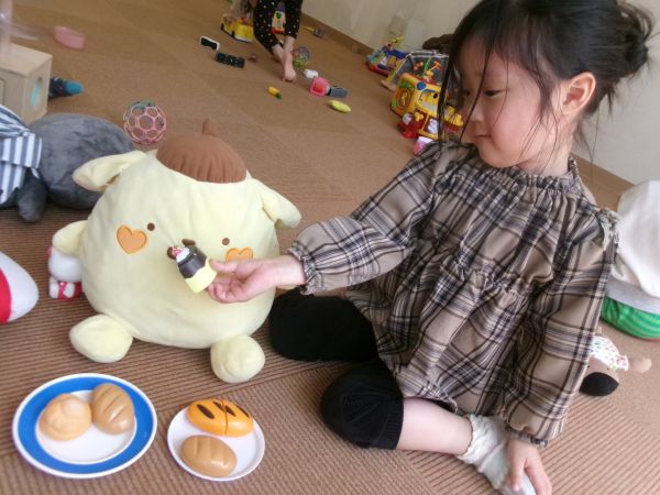 モグモグ🍚たくさん食べてね♡