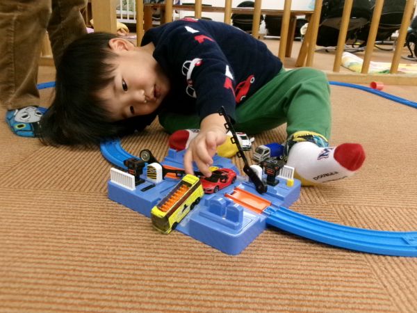 バスと車を走らせたよ(^O^)/