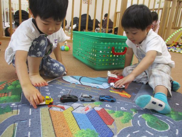 車大好きなお友だちができたよ(*'▽')一緒にドライブ☆