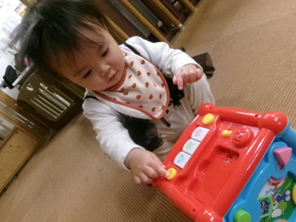 ここはなんのボタンなんだろう?(^_-)-☆