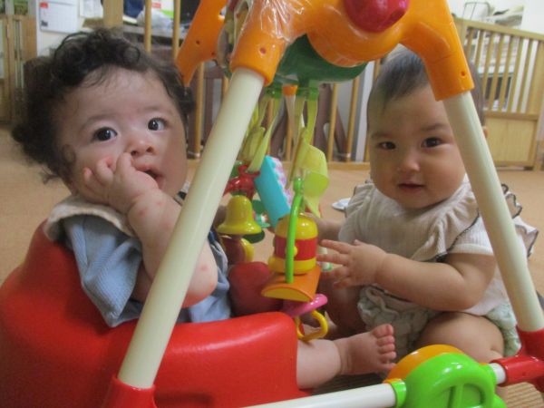 一緒にベビージムで遊んだよ(#^^#)