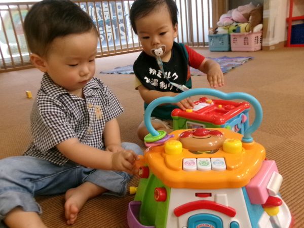 見ててね☆これはこうして、、、(#^^#)一緒に遊んだよ☆