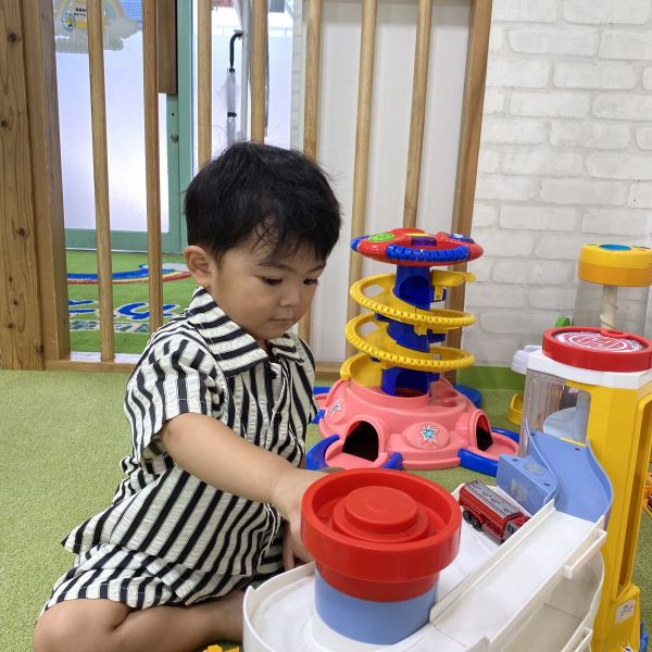 ミニカー大好き🚗走りまーす🚙