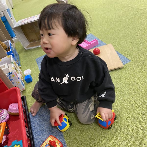 ミニカー、ぶーん🚗💨