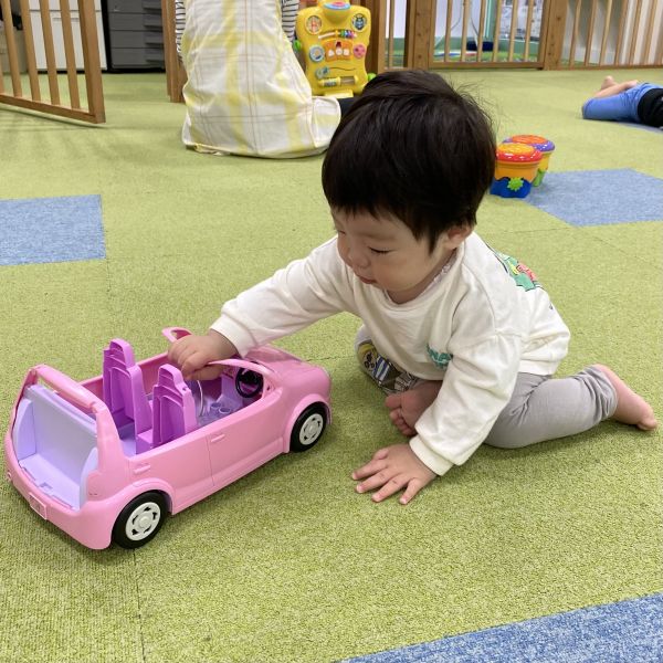 車が走りま~す🚗ぶ~ん😆