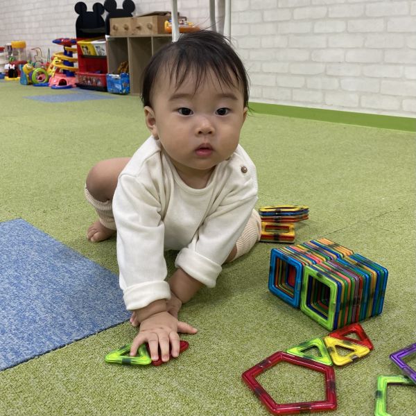 マグネットブロック✨ペタペタ挑戦中~😆