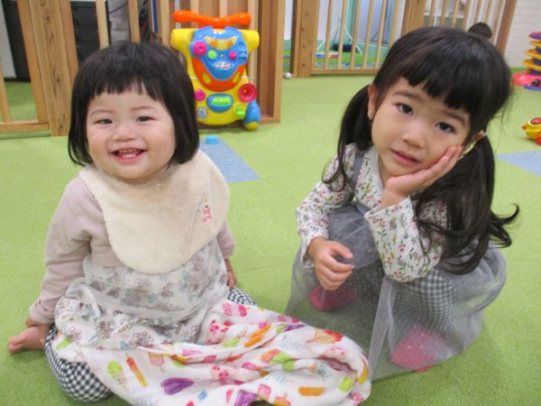 なかよし姉妹💕ハイポーズ😍