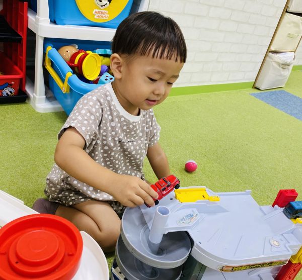 ミニカー、ぶーん🚗💨