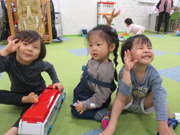 ハーイ👐仲良しグループ😆にっこにこ😊