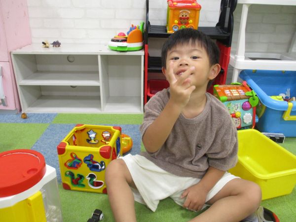 イェーイ😍ピース✌💓