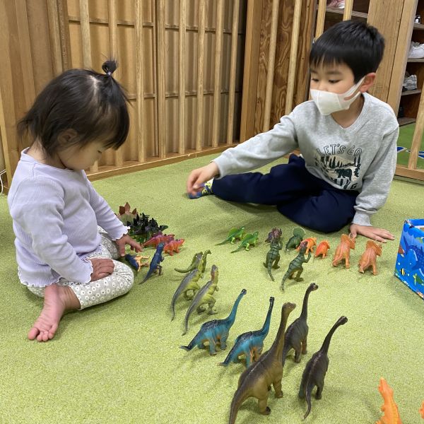 恐竜ワールド完成🦖上手にできたね💕