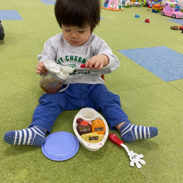 ままごと遊び中🍳