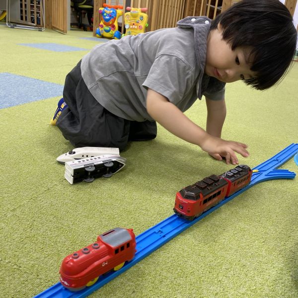 ガタンゴトン🚃発車しま~す🎵