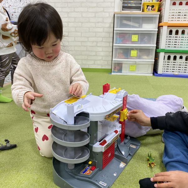 ミニカー、ぶーん🚗💨