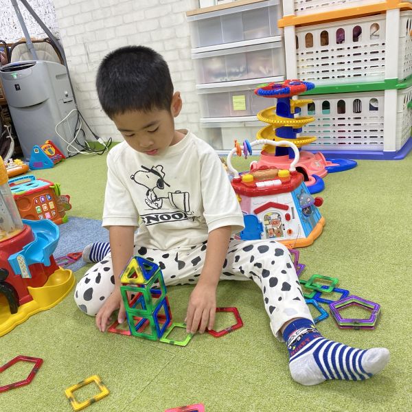 マグネットブロックでロケットつくるよ🚀