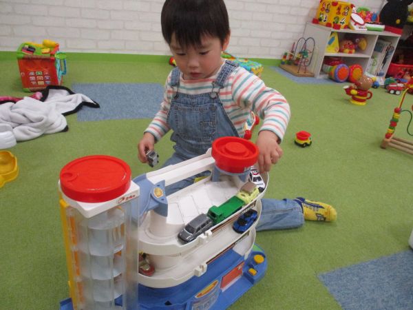 ミニカーたくさん🚗🚒🚓🚙