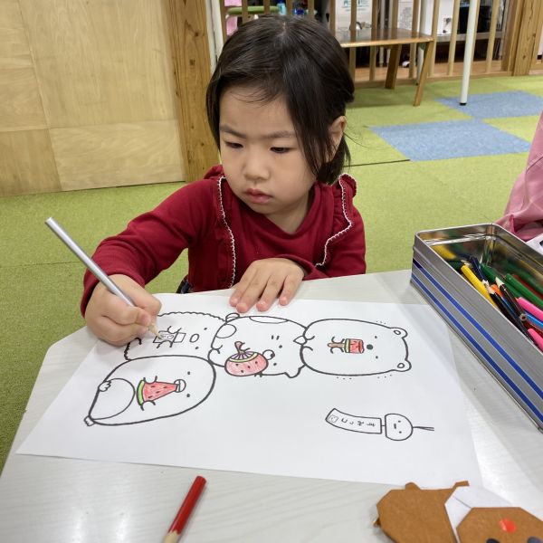 ぬり絵だいすき💖