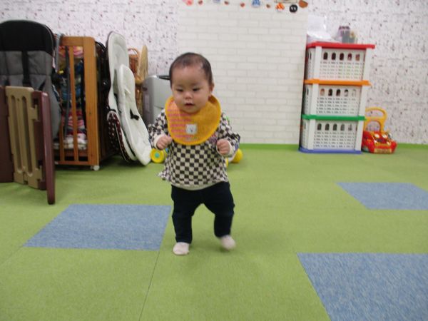 歩くの楽しいね😊💕