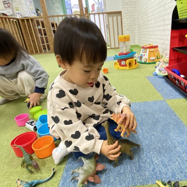 どっちの恐竜が強いかな🦖🦕