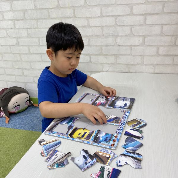 新幹線パズル完成できるかな🧩