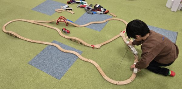 電車遊び楽しいね🚄