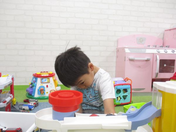 トミカビル楽しいな🚗