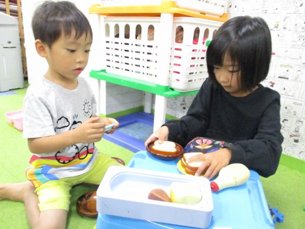 サンドイッチ屋さんは、とっても器用🍞