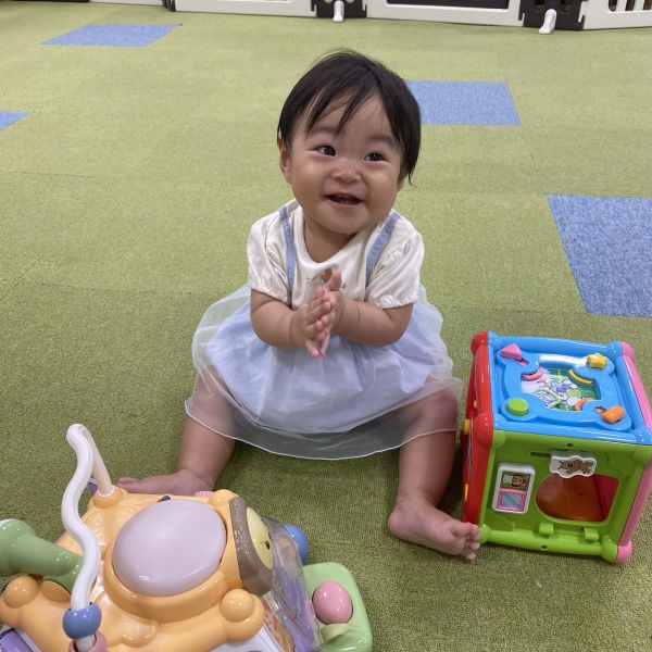 アンパンマンの手遊び歌にノリノリのお友だち♪