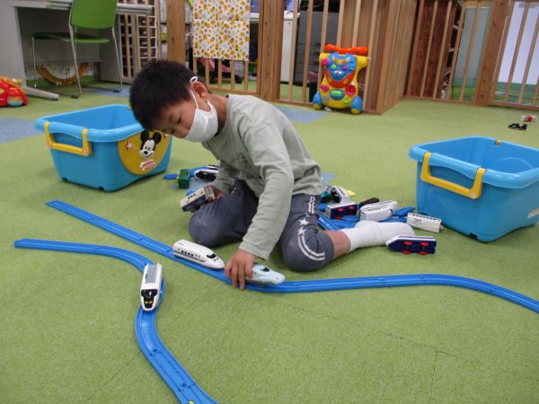 プラレールを満喫😊