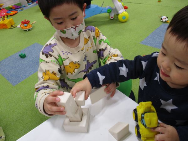 積み木楽しいな💓