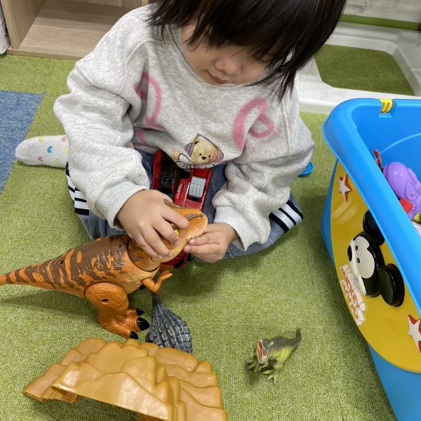 恐竜さんカッコいいね✨