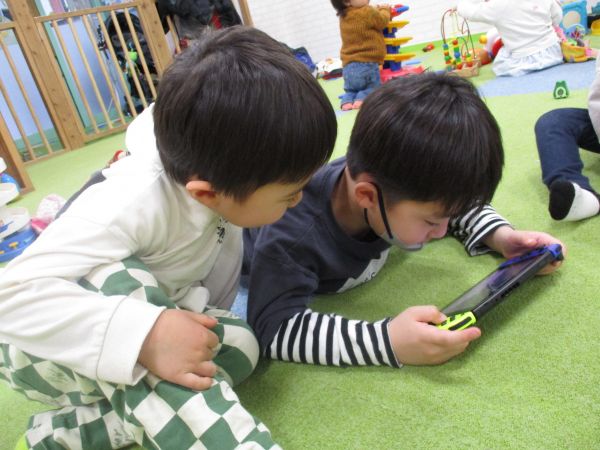 ゲームに夢中🌟