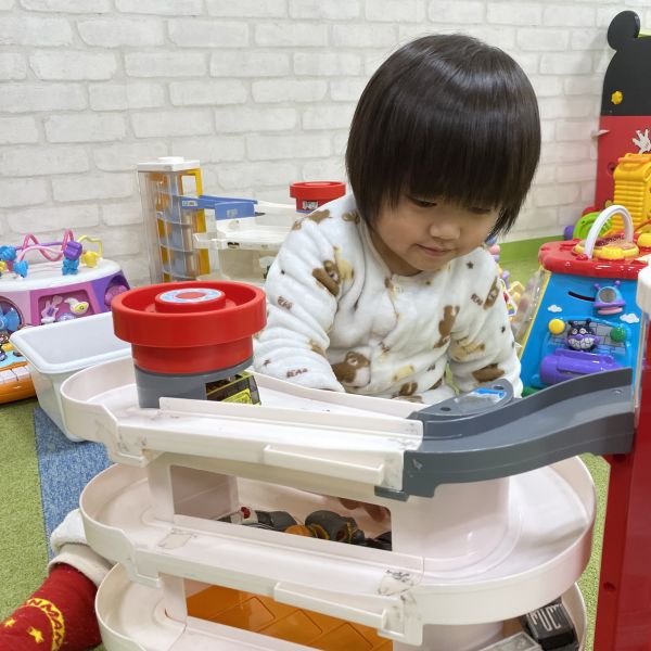 ミニカー、ぶーん🚗💨