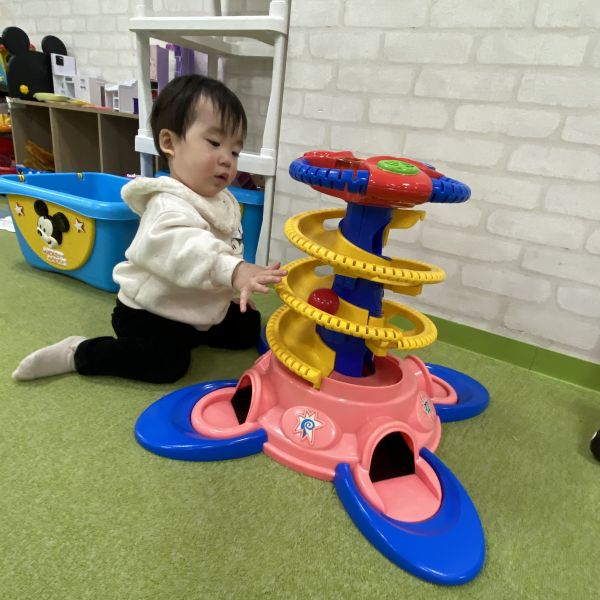 ボールタワーでコロコロ~🥎
