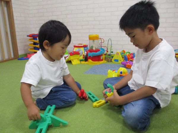 どんな飛行機✈できるかな❓